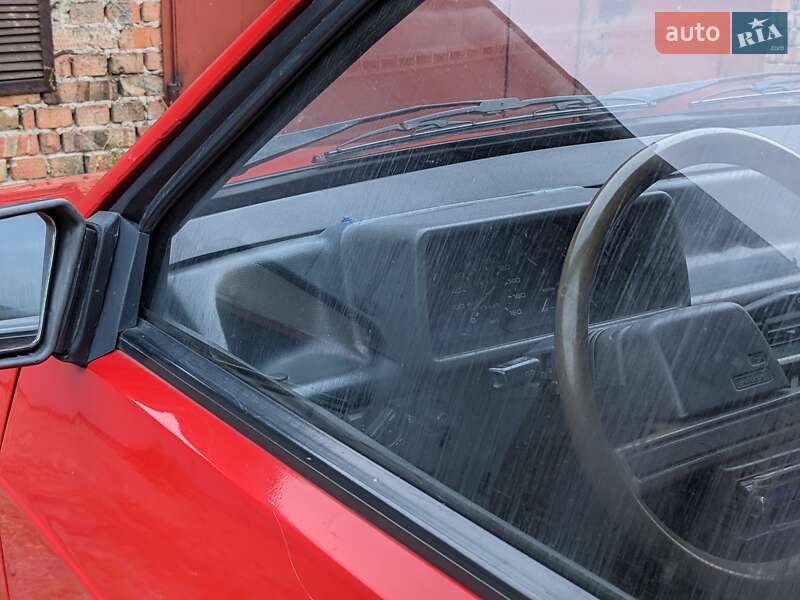 Седан ВАЗ / Lada 21099 1992 в Тернополі