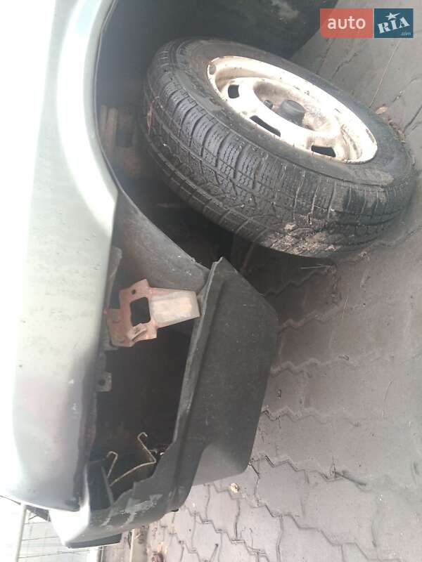 Седан ВАЗ / Lada 21099 1997 в Киеве