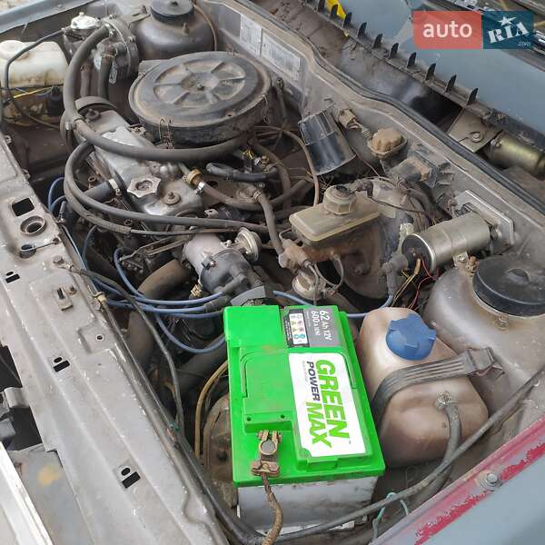 Седан ВАЗ / Lada 21099 1994 в Черкасах