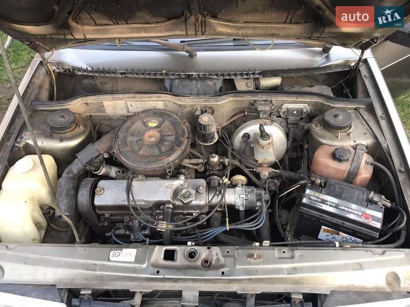 Седан ВАЗ / Lada 21099 1999 в Львове