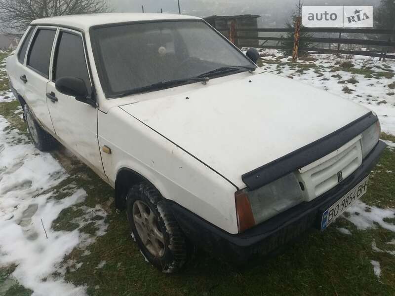 Седан ВАЗ / Lada 21099 1992 в Яремче