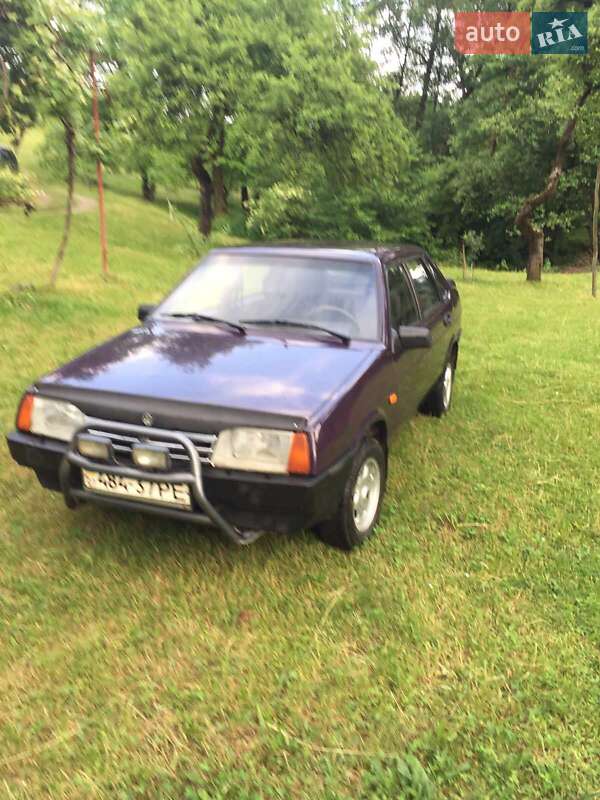 Седан ВАЗ / Lada 21099 1998 в Тячеві