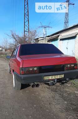 Седан ВАЗ / Lada 21099 1992 в Николаеве