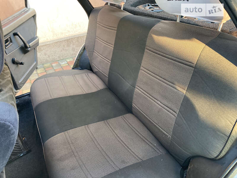 Седан ВАЗ / Lada 21099 2004 в Мироновке