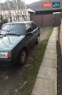 Седан ВАЗ / Lada 21099 2001 в Сваляві