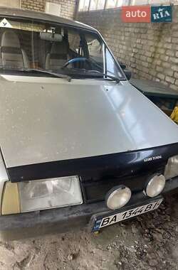 Седан ВАЗ / Lada 21099 2001 в Кропивницькому