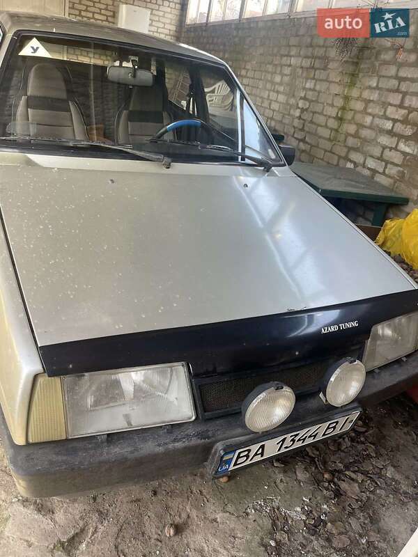 Седан ВАЗ / Lada 21099 2001 в Кропивницком