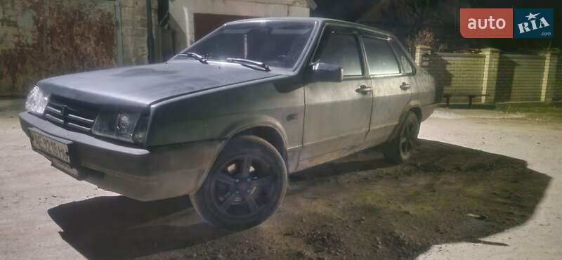 Седан ВАЗ / Lada 21099 2005 в Днепре