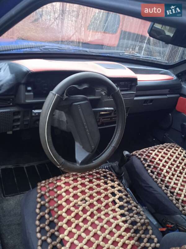 Седан ВАЗ / Lada 21099 2000 в Золочеві