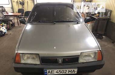 Седан ВАЗ / Lada 21099 1995 в Дніпрі