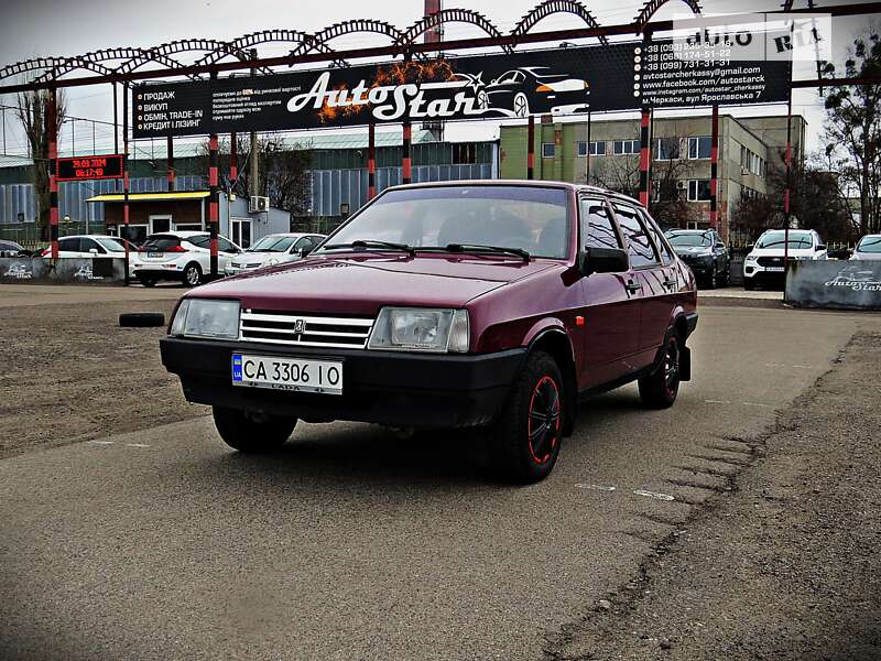 Седан ВАЗ / Lada 21099 2004 в Черкассах