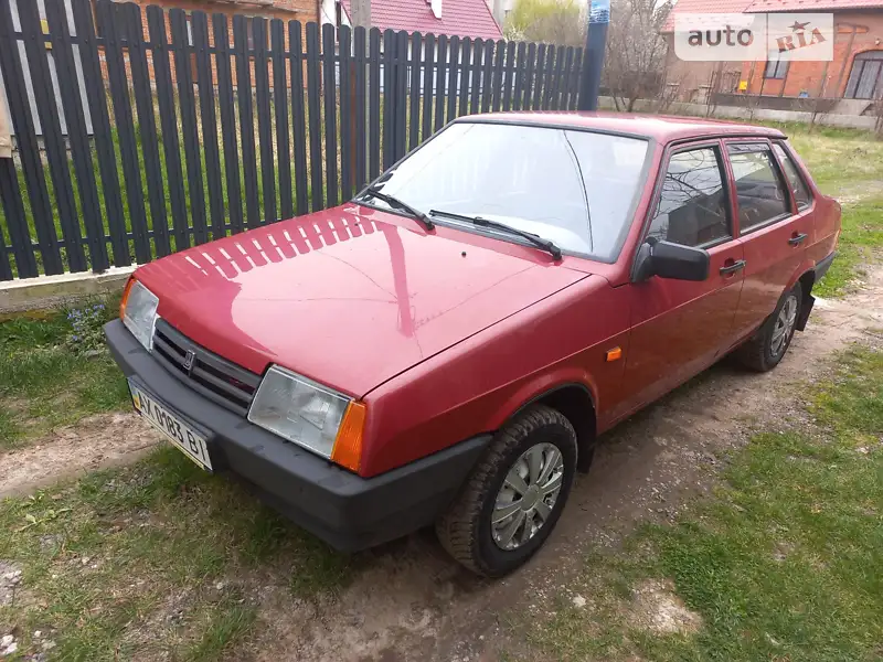 ВАЗ / Lada 21099