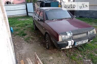 Седан ВАЗ / Lada 21099 2005 в Тячеве