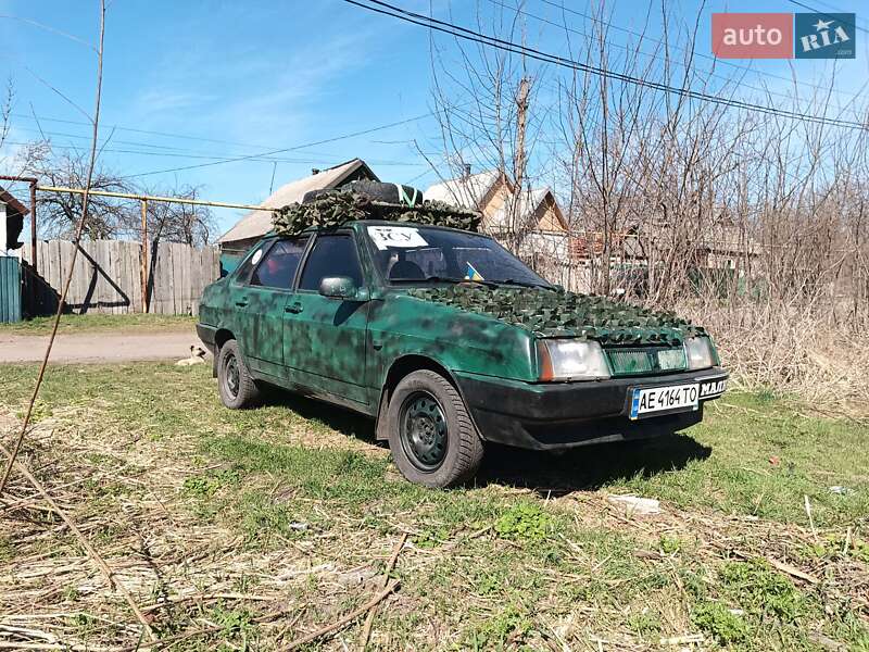 Седан ВАЗ / Lada 21099 2001 в Селидово