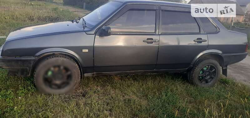 Седан ВАЗ / Lada 21099 1994 в Мостиске