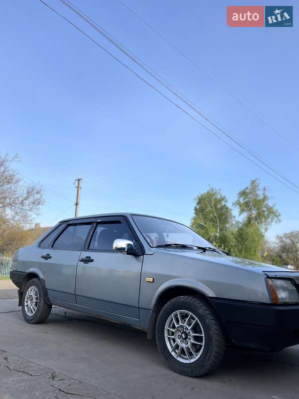 Седан ВАЗ / Lada 21099 2004 в Баштанке