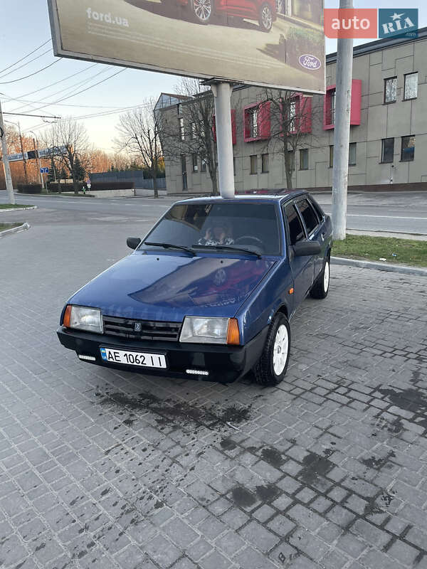 Седан ВАЗ / Lada 21099 2008 в Дніпрі