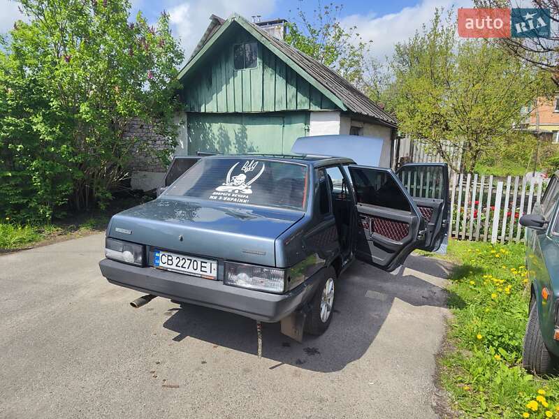 Седан ВАЗ / Lada 21099 2006 в Чернигове