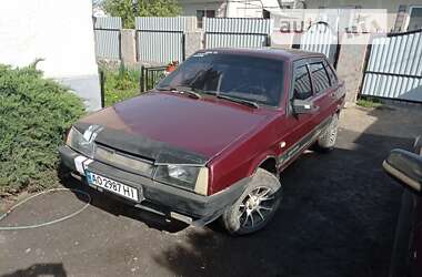 Седан ВАЗ / Lada 21099 2005 в Тячеве