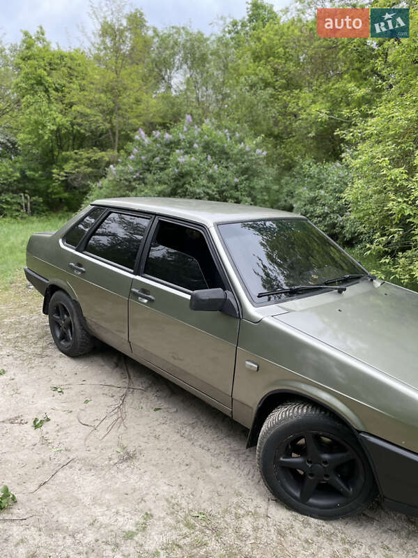 Седан ВАЗ / Lada 21099 2002 в Полтаве