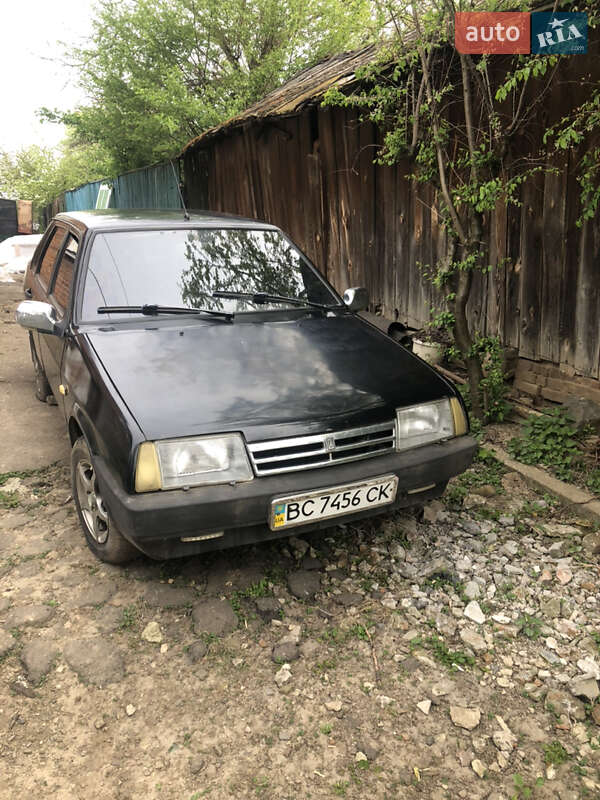 Седан ВАЗ / Lada 21099 1995 в Жовкве