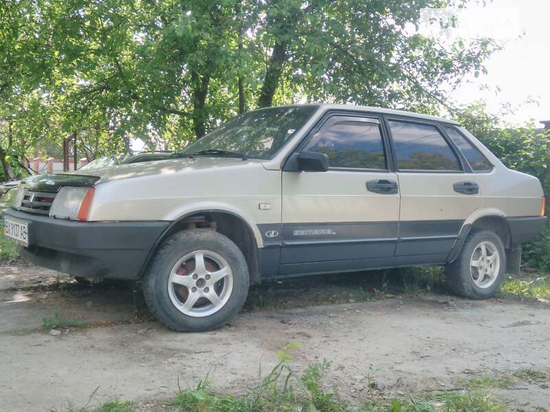 Седан ВАЗ / Lada 21099 1999 в Хмельницком