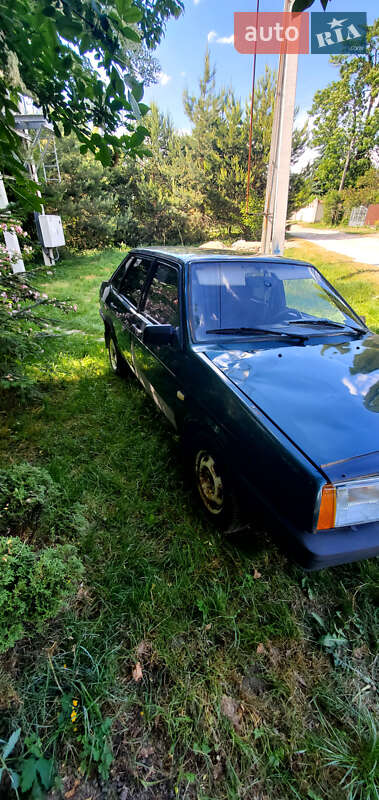 Седан ВАЗ / Lada 21099 2003 в Пустомитах