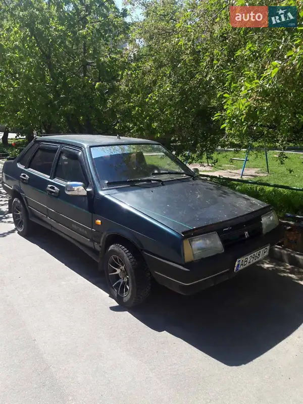 ВАЗ / Lada 21099