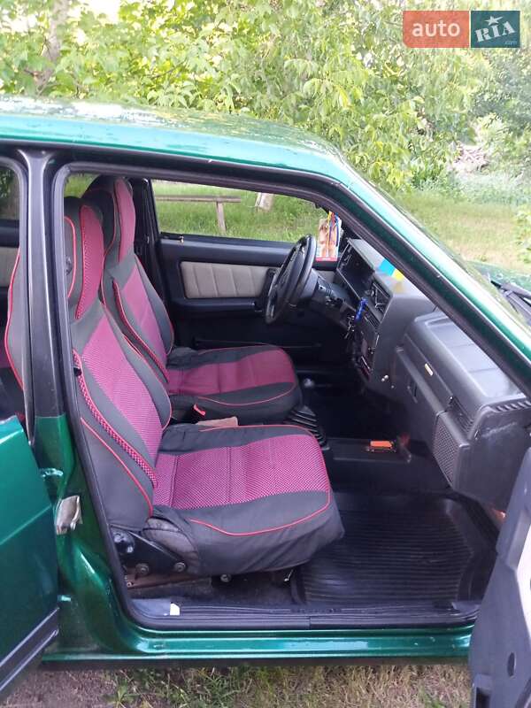 Седан ВАЗ / Lada 21099 2003 в Бершади