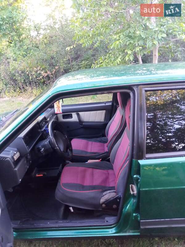 Седан ВАЗ / Lada 21099 2003 в Бершади