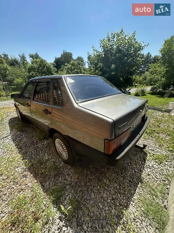 ВАЗ / Lada 21099