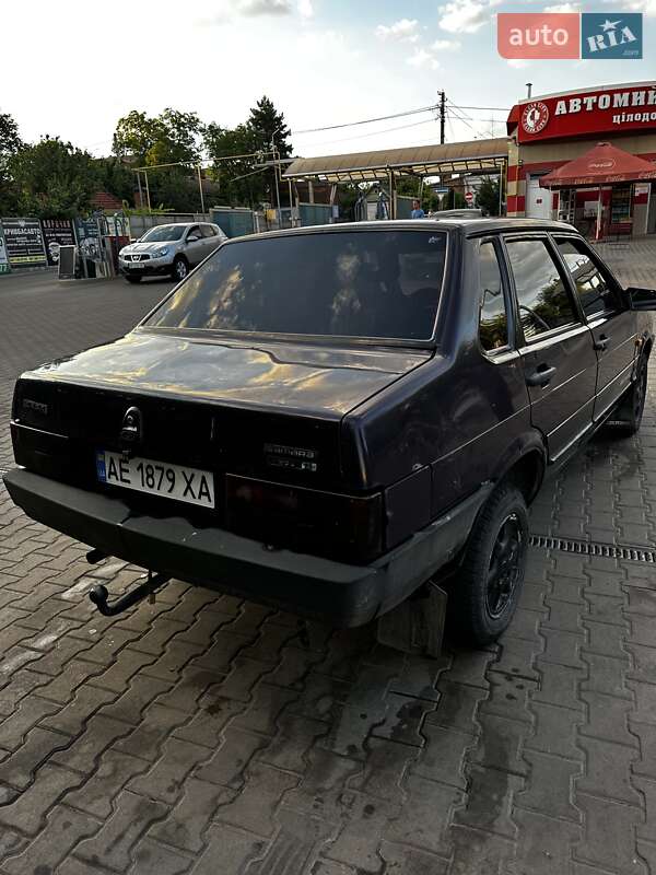 Седан ВАЗ / Lada 21099 1999 в Кривому Розі