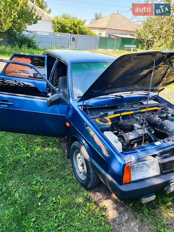 ВАЗ / Lada 21099