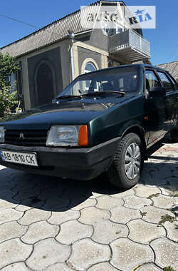 Седан ВАЗ / Lada 21099 2002 в Немирові