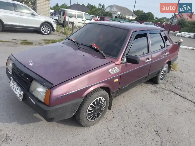 ВАЗ / Lada 21099