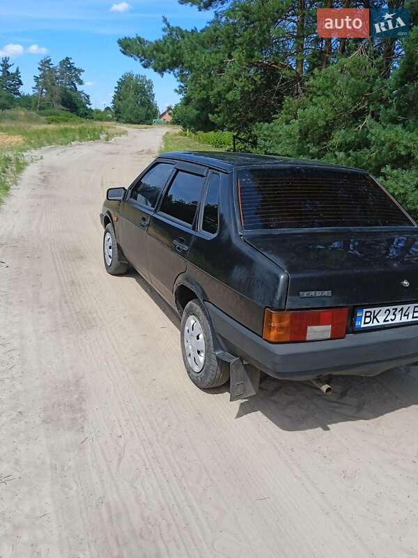 Седан ВАЗ / Lada 21099 2008 в Зарічному
