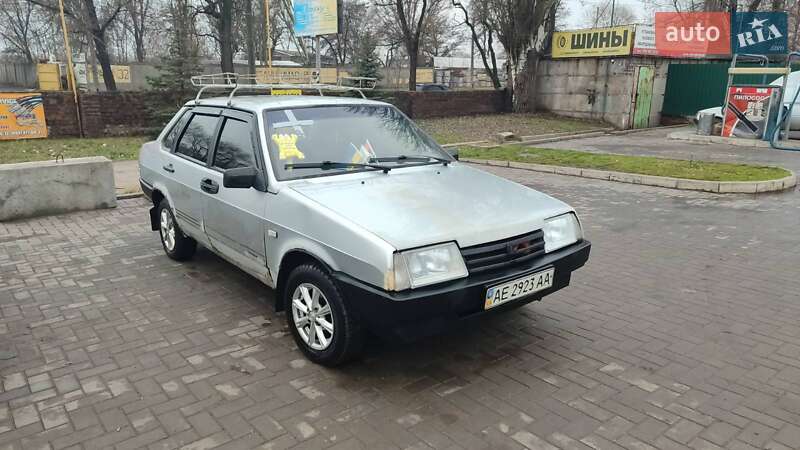 Седан ВАЗ / Lada 21099 2004 в Дніпрі фото Седан ВАЗ / Lada 21099 2004 в Дніпрі