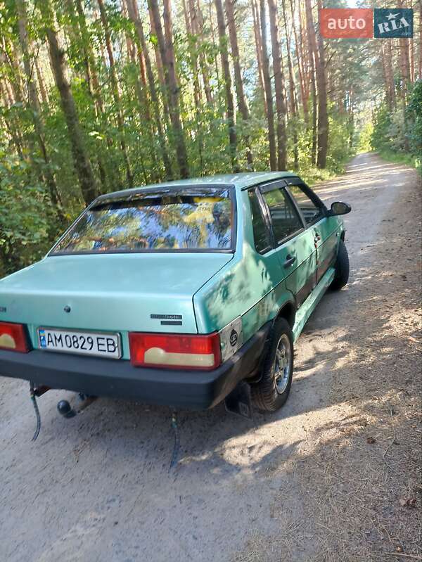 Седан ВАЗ / Lada 21099 2003 в Звягелі