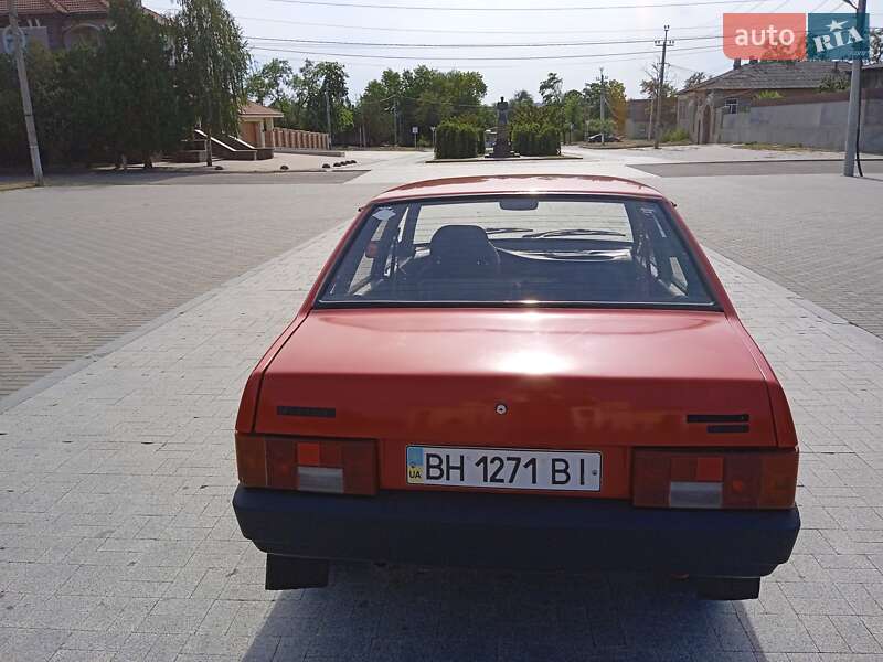 Седан ВАЗ / Lada 21099 1992 в Болграде фото 6 Седан ВАЗ / Lada 21099 1992 в Болграде