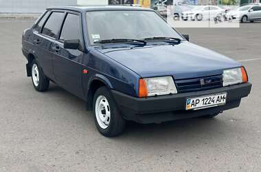 Седан ВАЗ / Lada 21099 2004 в Запорожье