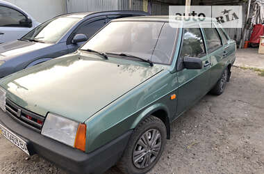 Седан ВАЗ / Lada 21099 2009 в Киеве