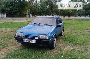 Седан ВАЗ / Lada 21099 1999 в Лубнах