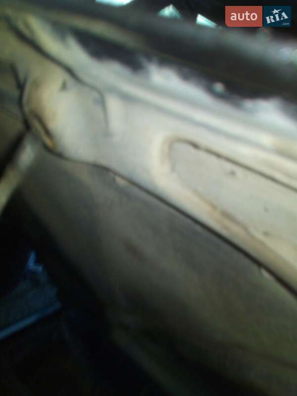 Седан ВАЗ / Lada 21099 2000 в Черновцах