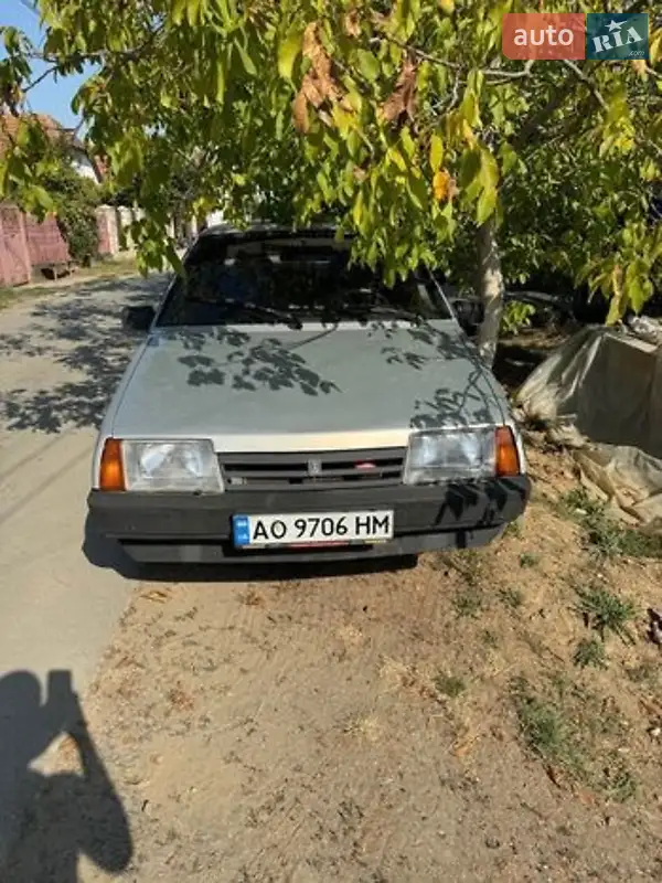 ВАЗ / Lada 21099