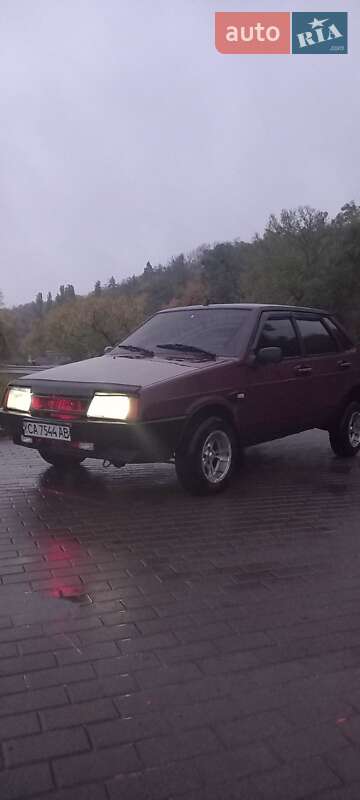 Седан ВАЗ / Lada 21099 1996 в Золотоноше