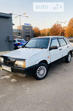 Седан ВАЗ / Lada 21099 1999 в Харкові