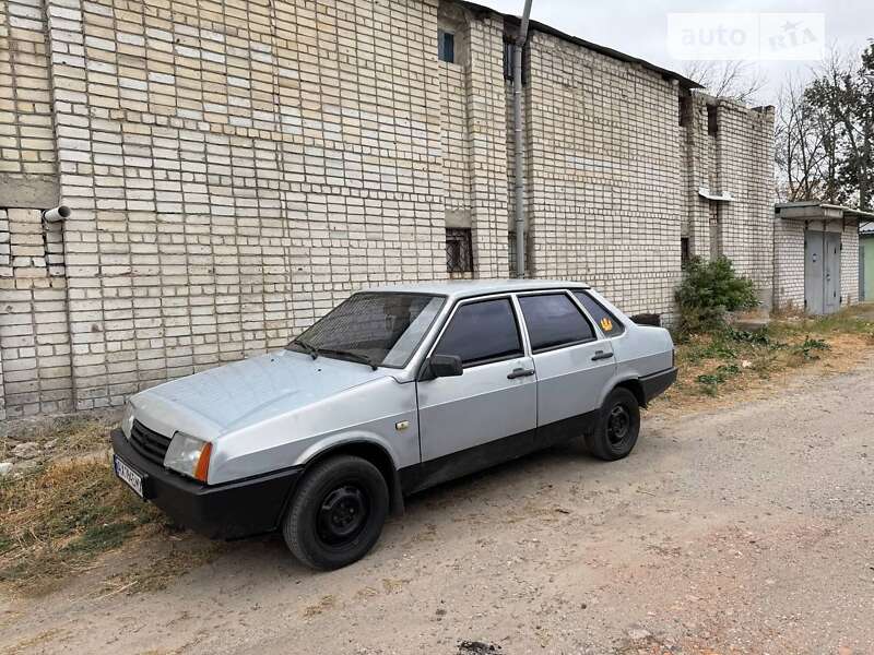 Седан ВАЗ / Lada 21099 2004 в Харкові