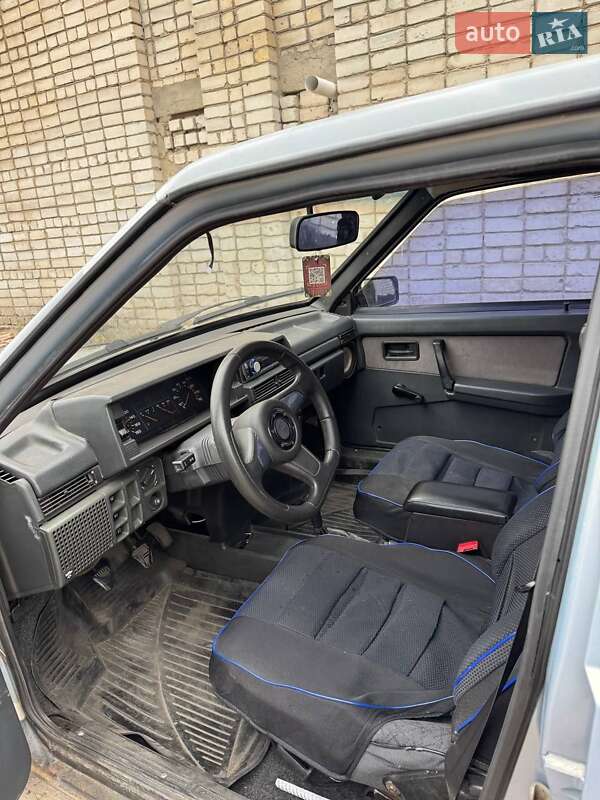 Седан ВАЗ / Lada 21099 2004 в Харкові