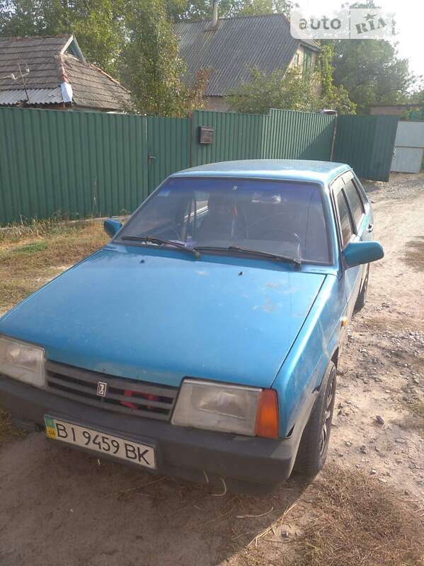 Седан ВАЗ / Lada 21099 1999 в Полтаве