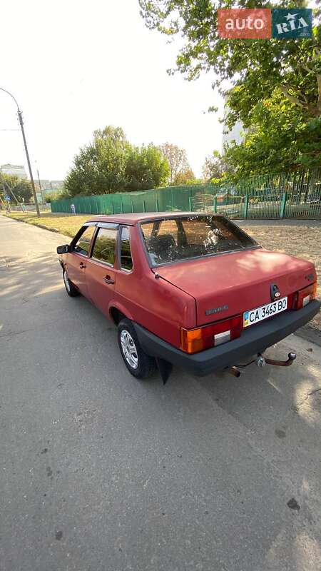 Седан ВАЗ / Lada 21099 1994 в Черкасах